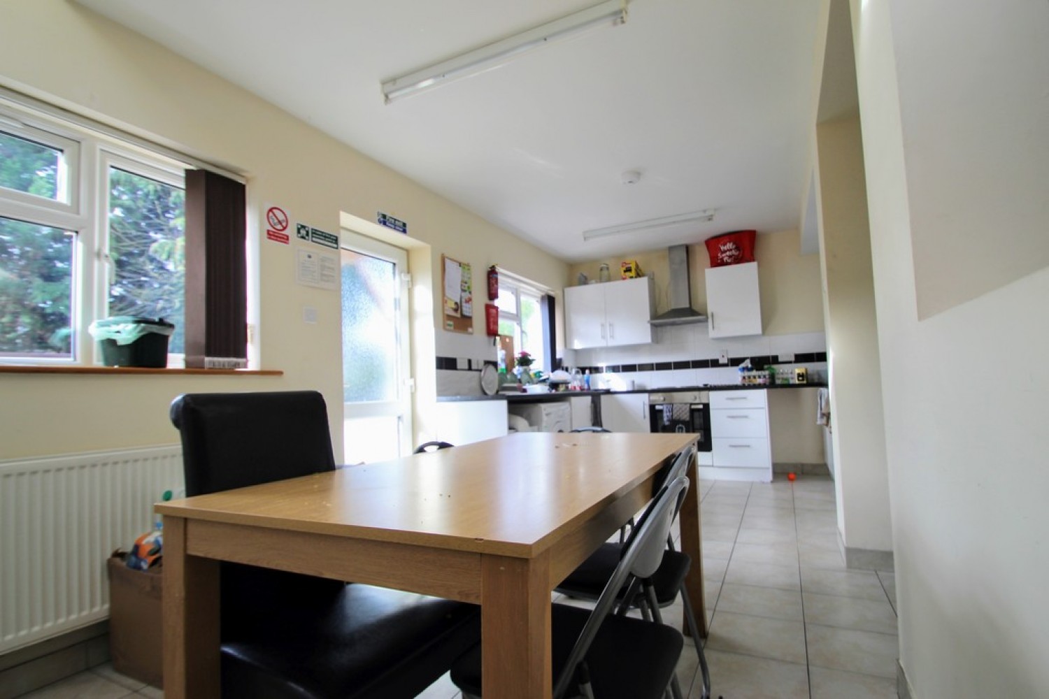 6 bedroom House for Letting Morris Crescent, Cowley