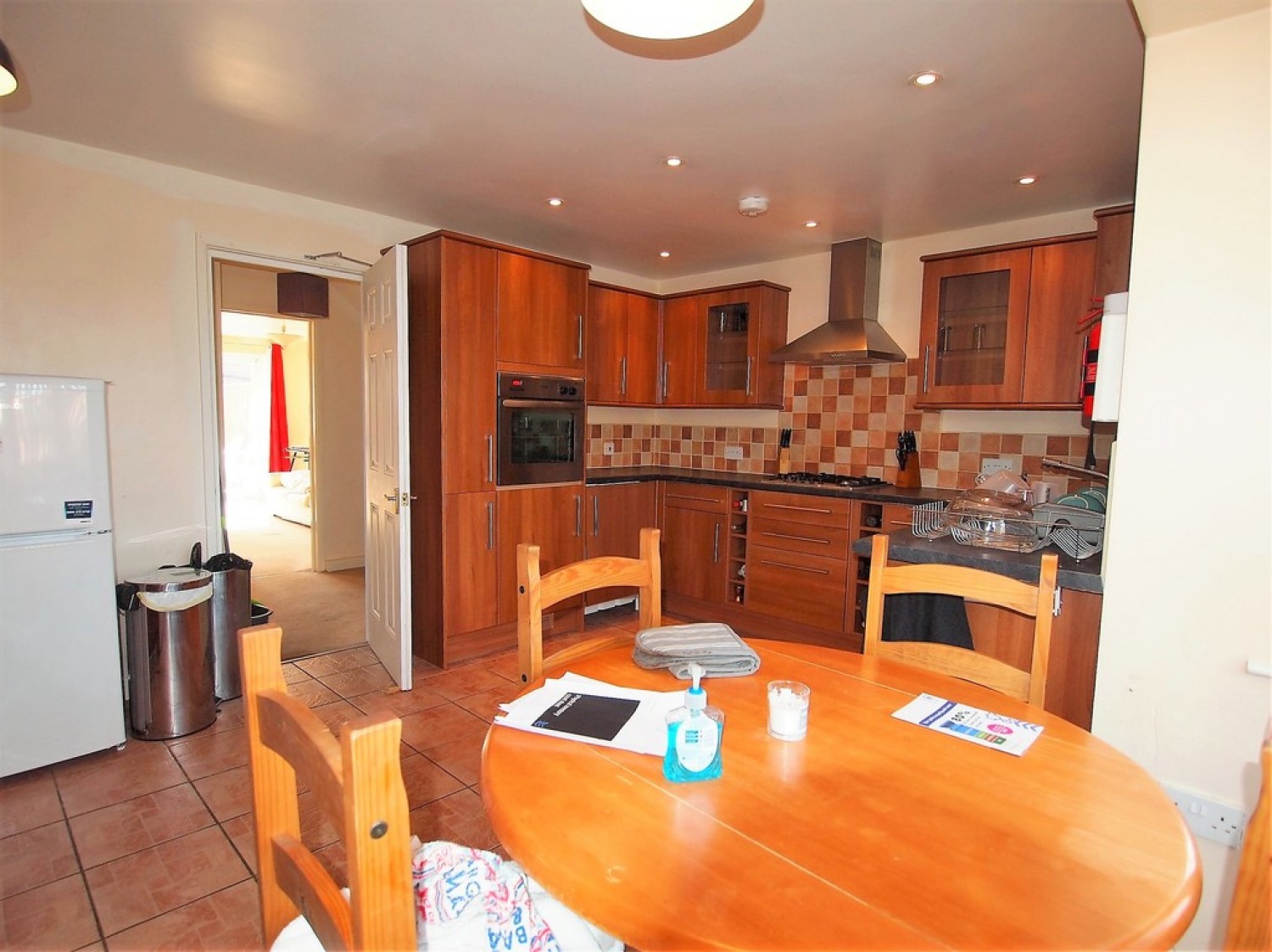 4 bedroom House in Hollow Way, Cowley