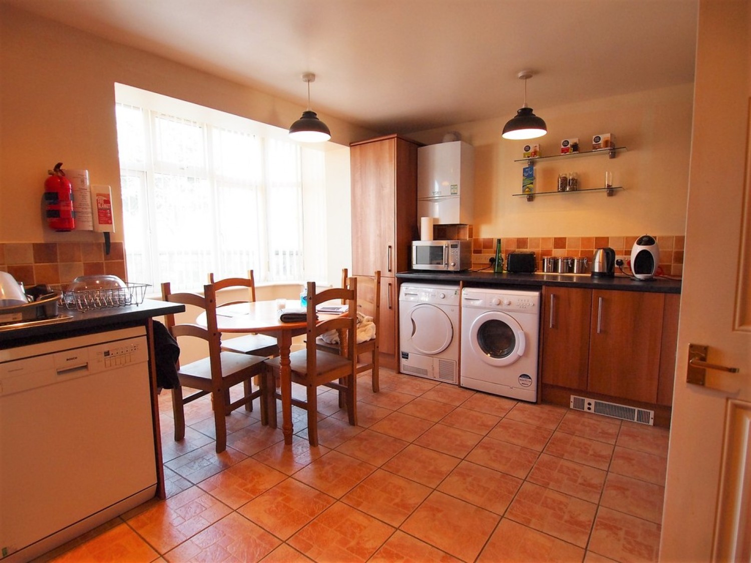 4 bedroom House in Hollow Way, Cowley