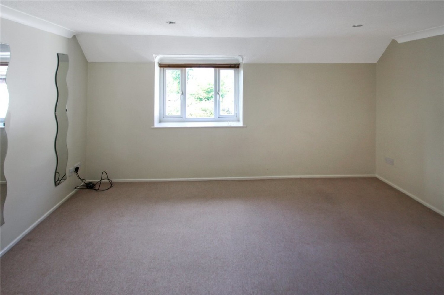 Friday Court, Thame