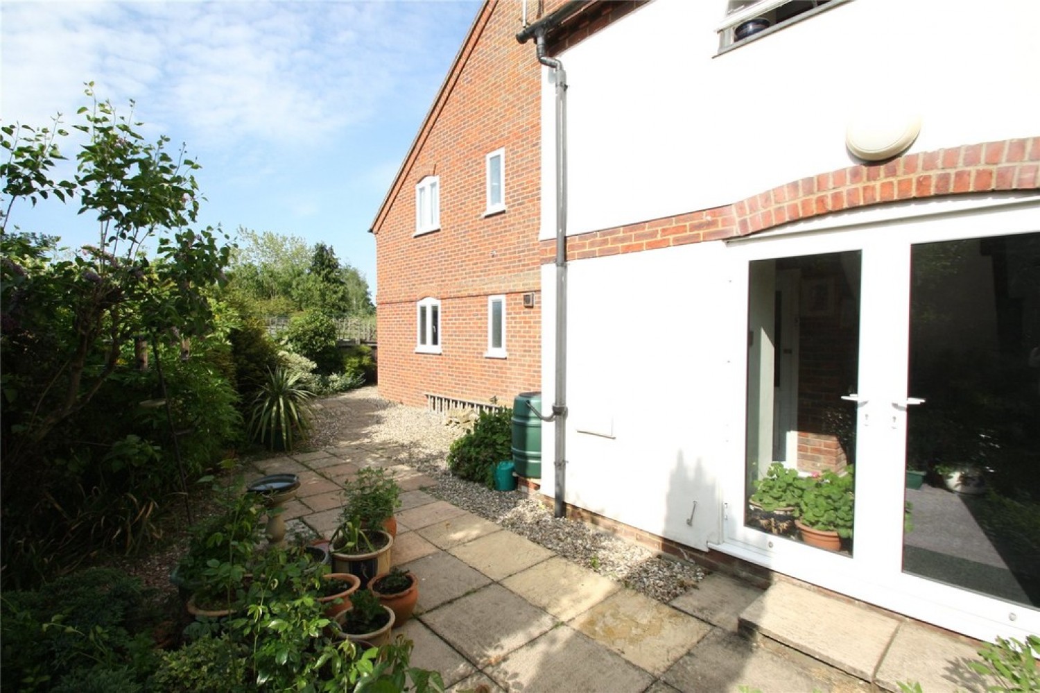 Friday Court, Thame