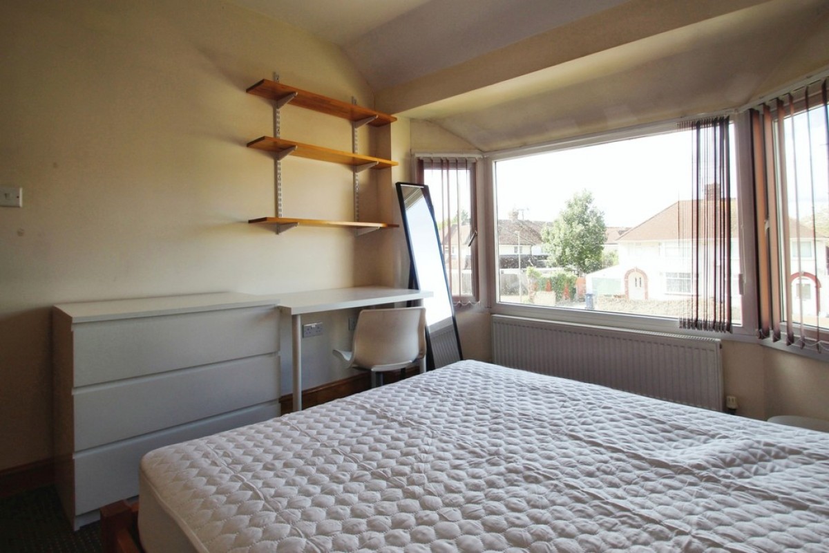 Coleridge Close, Cowley