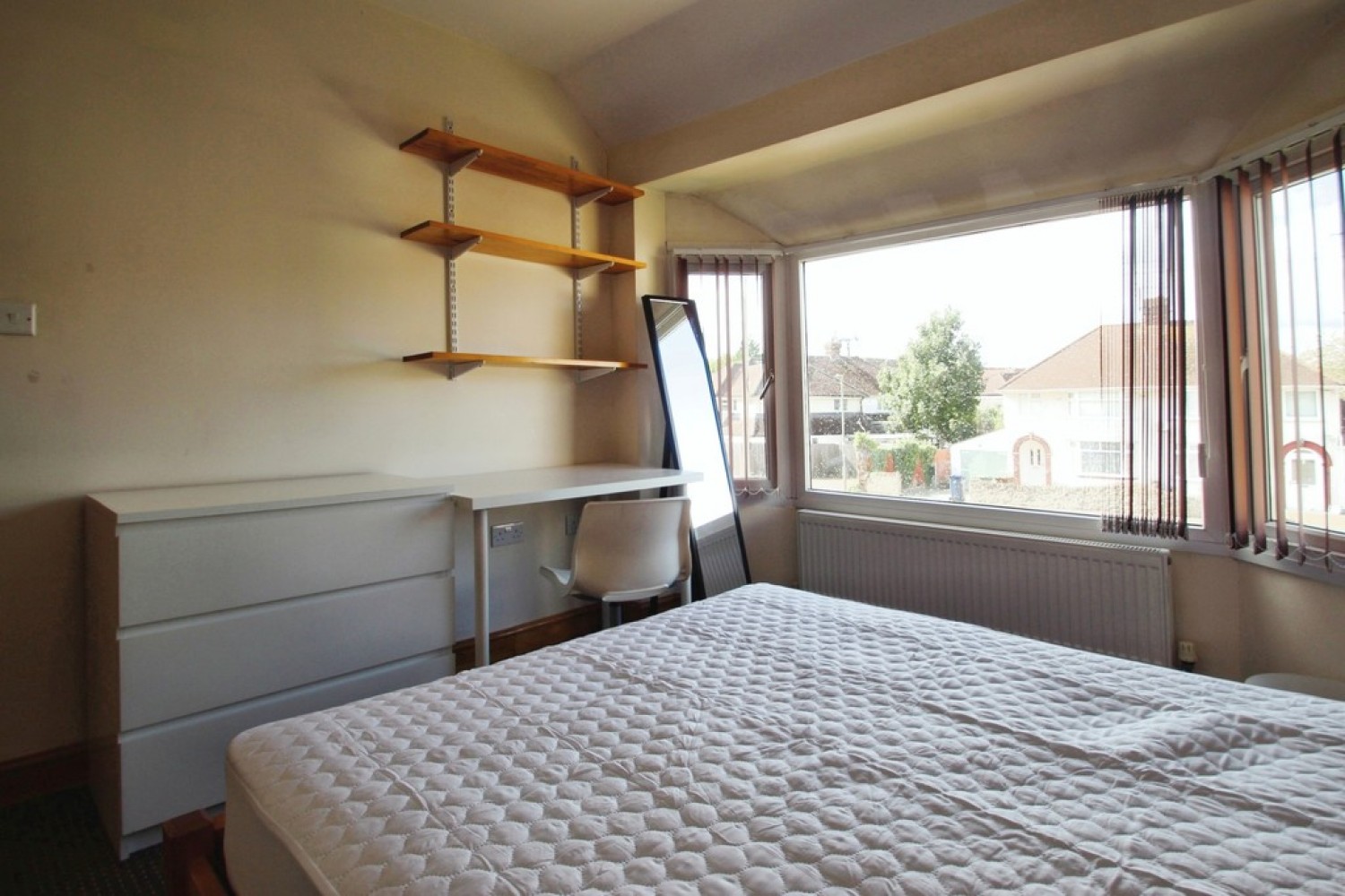 Coleridge Close, Cowley