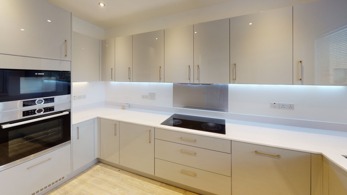 Rosebay Gardens, Headington
