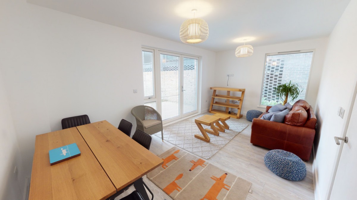 Rosebay Gardens, Headington