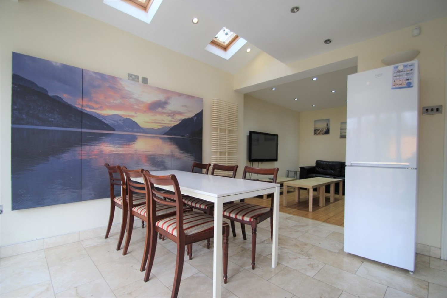 5 bedroom House for Letting Kelburne Road, Cowley