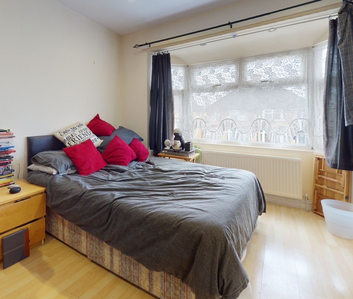 Kelburne Road, Cowley