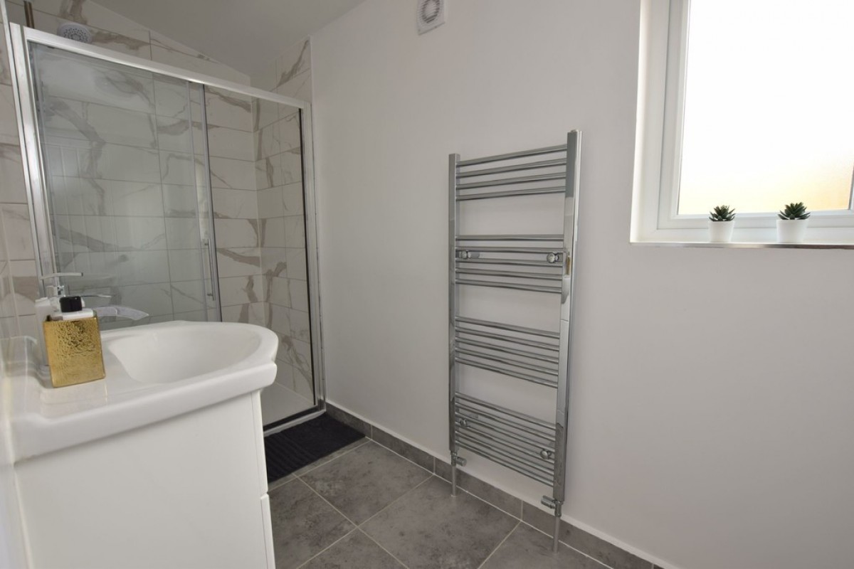 Sutton Road, Marston