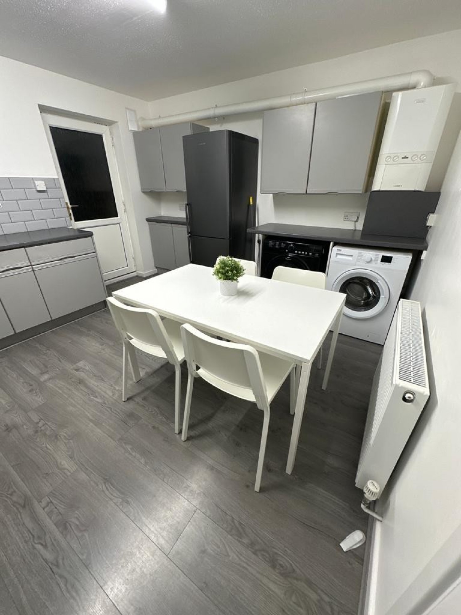 4 bedroom House in Leiden Road , Headington