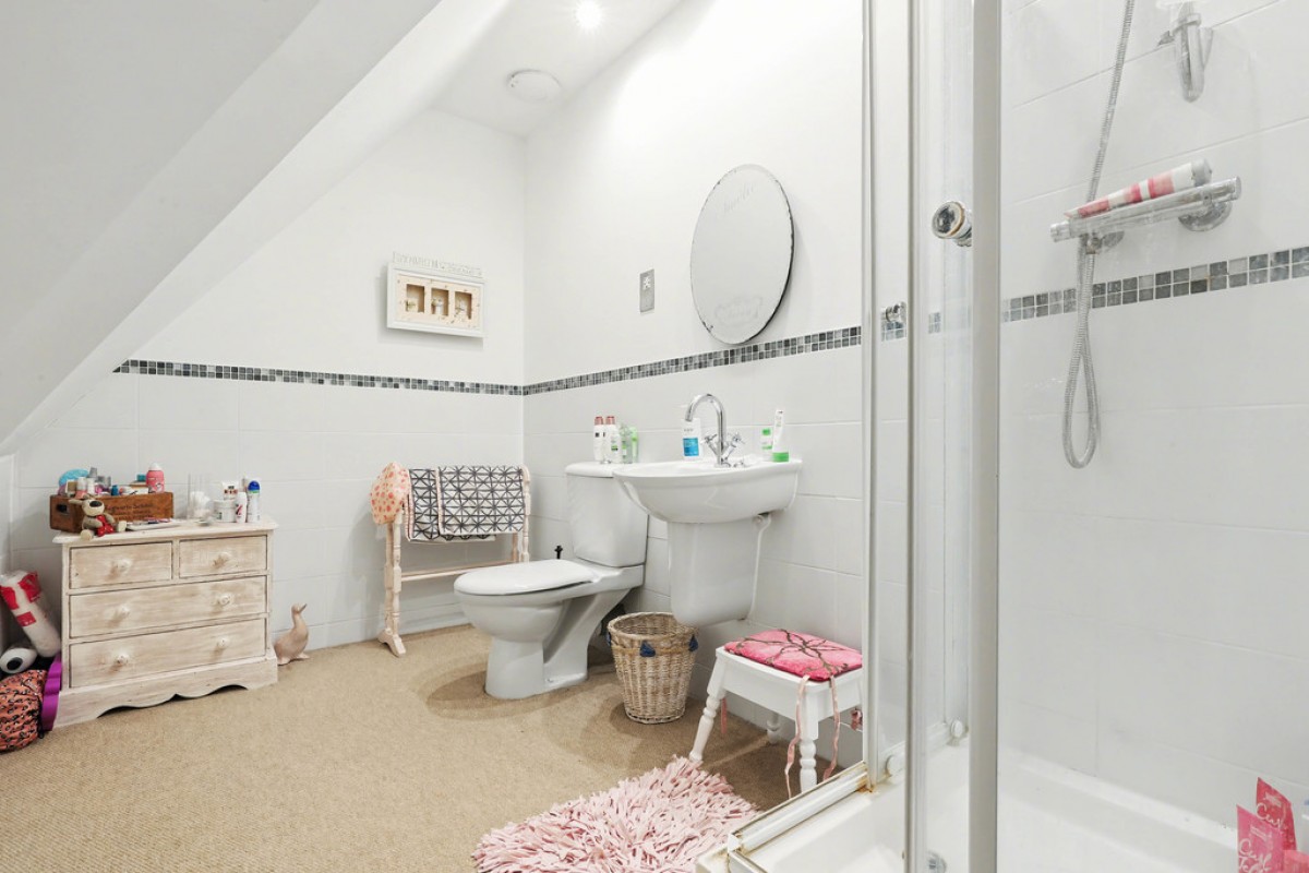 Augustine Way, Iffley