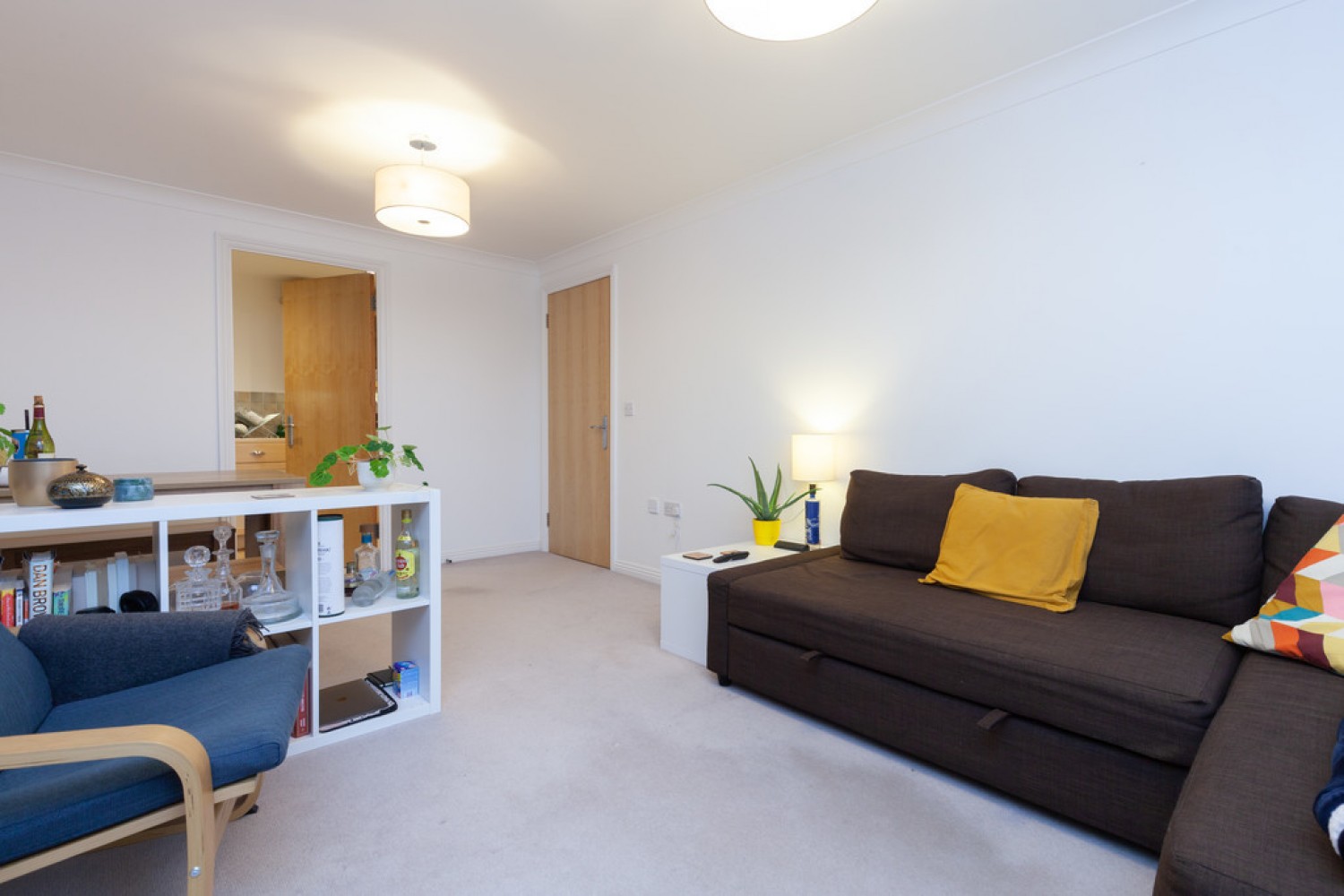 2 bedroom Flat for Letting Rowland Hill Court, Osney Lane