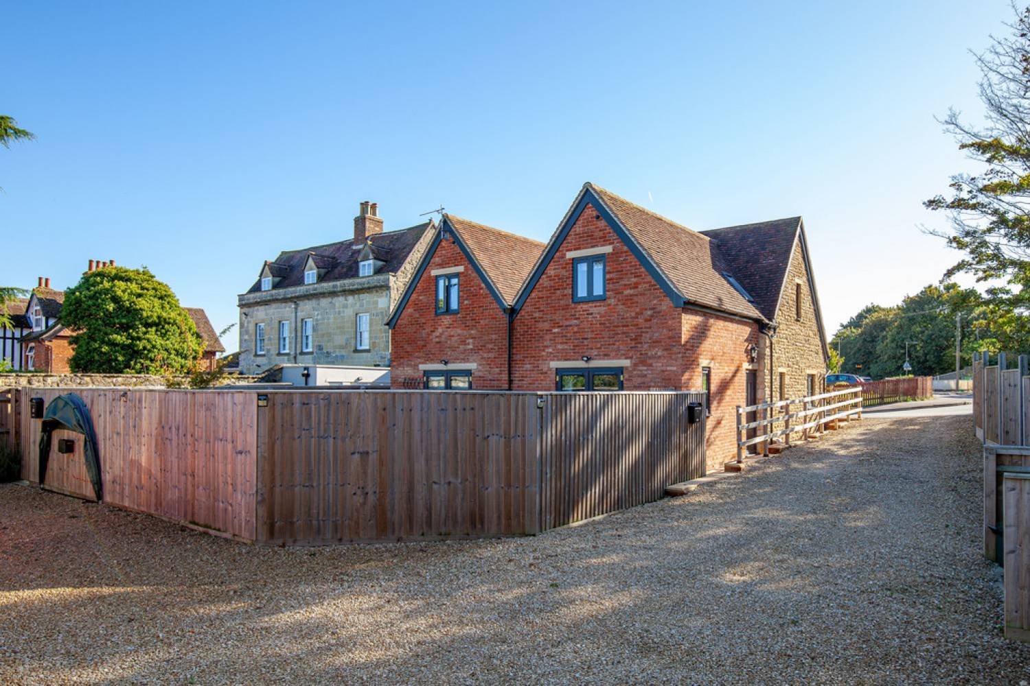 Barton Village Road, Headington