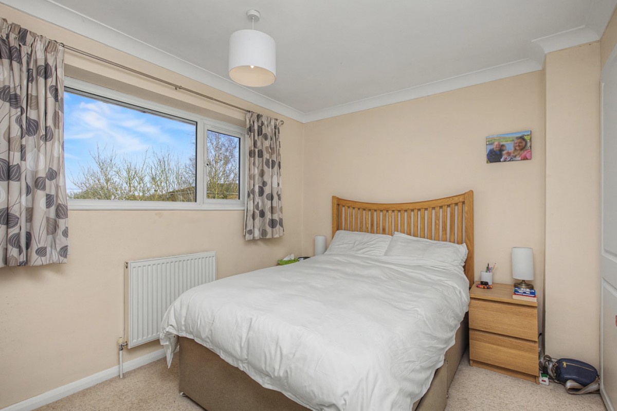 Kidlington Road, Islip