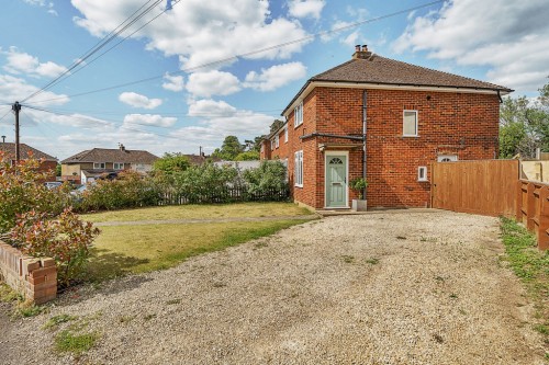 Broadwaters, Thame, Oxfordshire