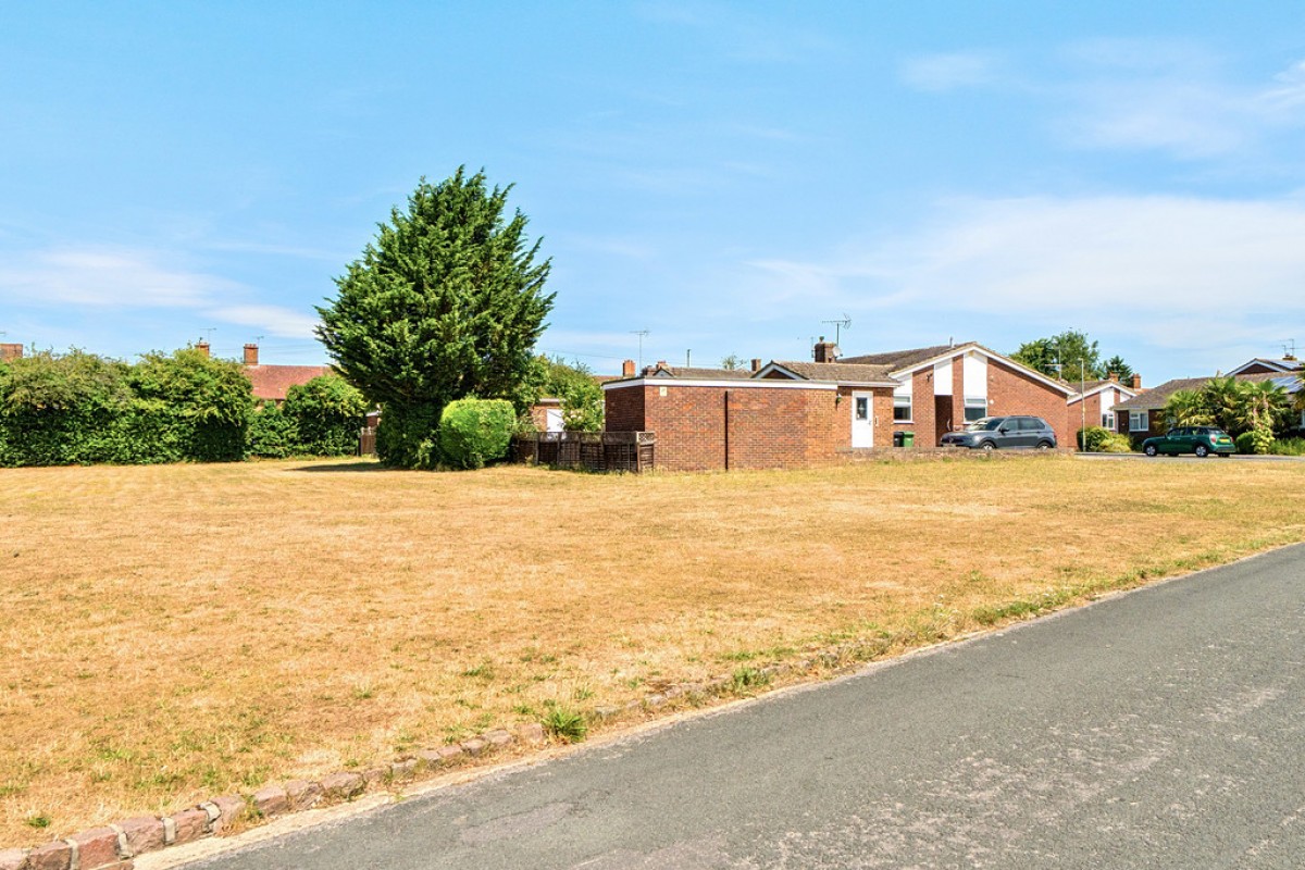 Seven Acres, Thame, Oxfordshire