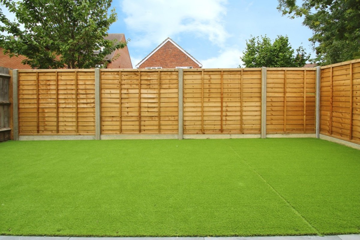 Conifer Close, Botley