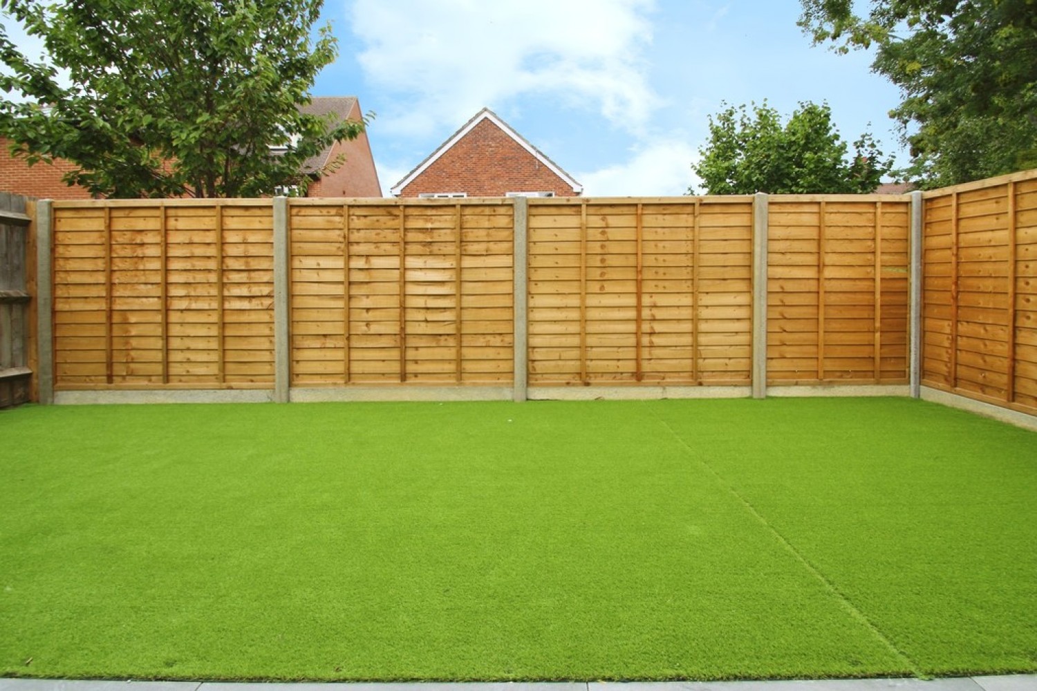 Conifer Close, Botley
