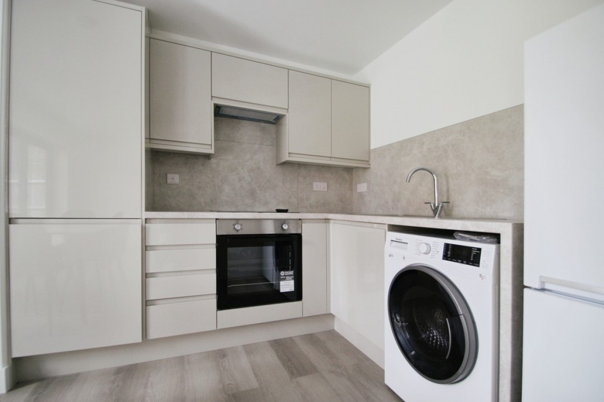 Conifer Close, Botley