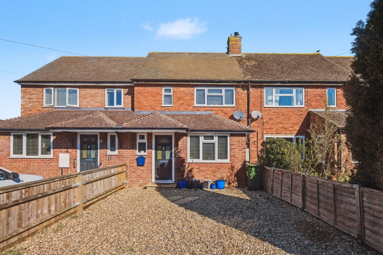 2 bedroom House for Sale Bernard Close, Cuddington