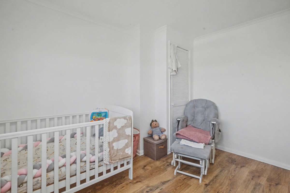 Bernard Close, Cuddington