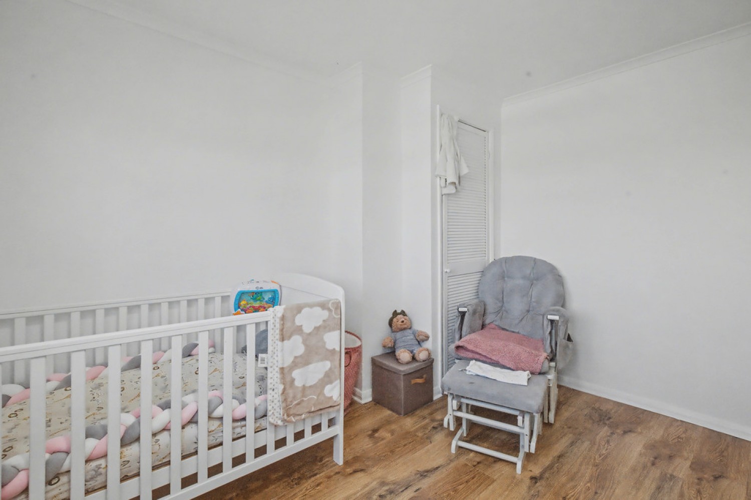 2 bedroom House for Sale Bernard Close, Cuddington