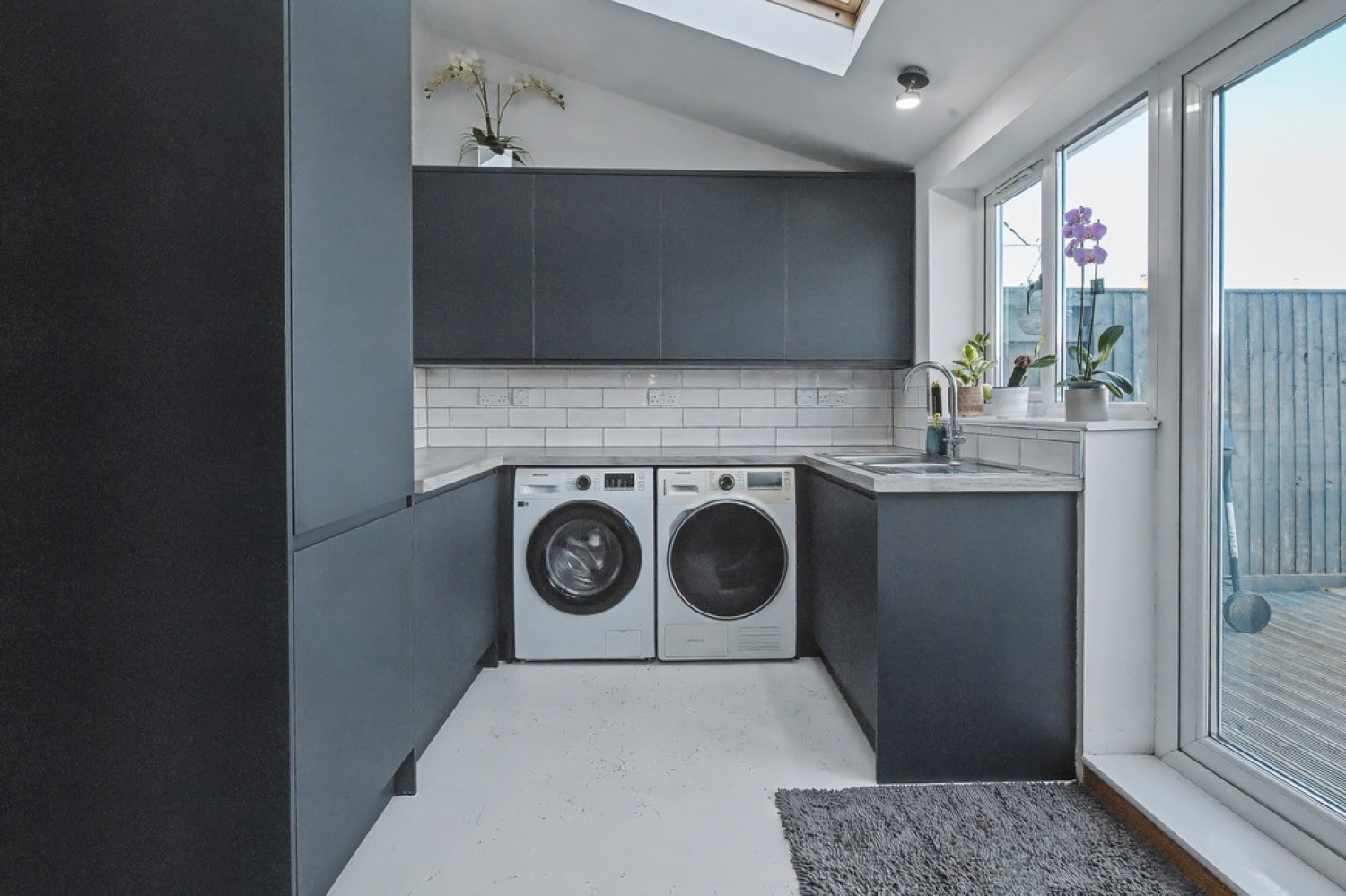 2 bedroom House for Sale Bernard Close, Cuddington