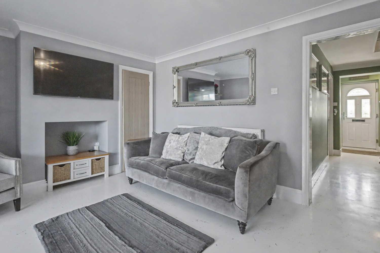 2 bedroom House for Sale Bernard Close, Cuddington