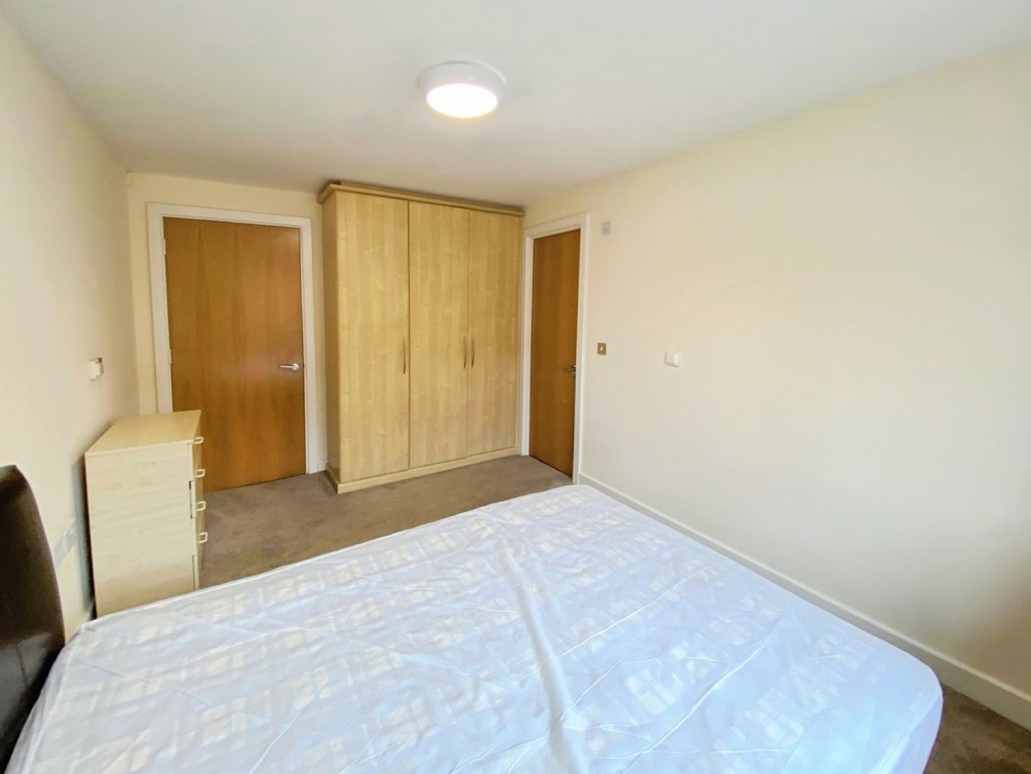 Empress Court, Woodins Way