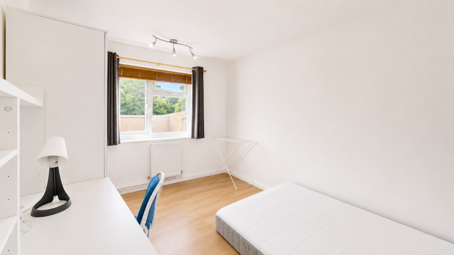 2 bedroom Flat for Letting Warren Crescent , Headington