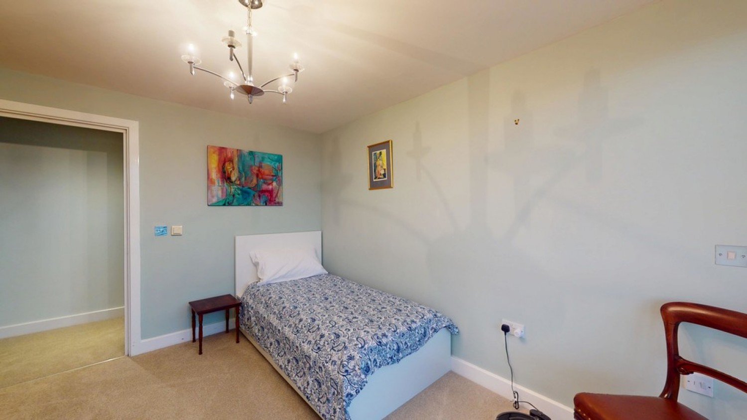 3 bedroom Flat for Letting Empress Court, Woodins Way