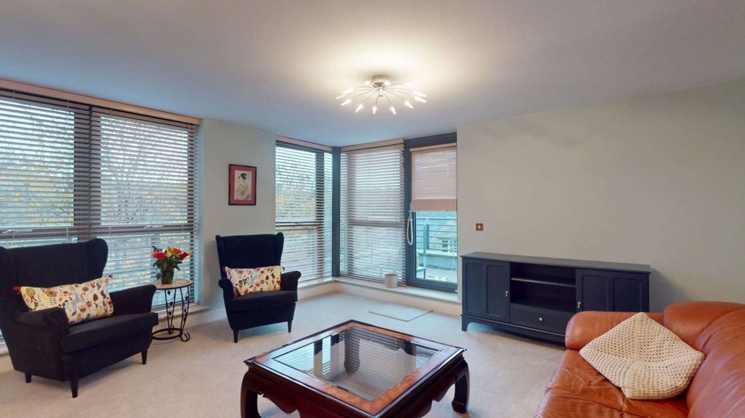 3 bedroom Flat for Letting Empress Court, Woodins Way