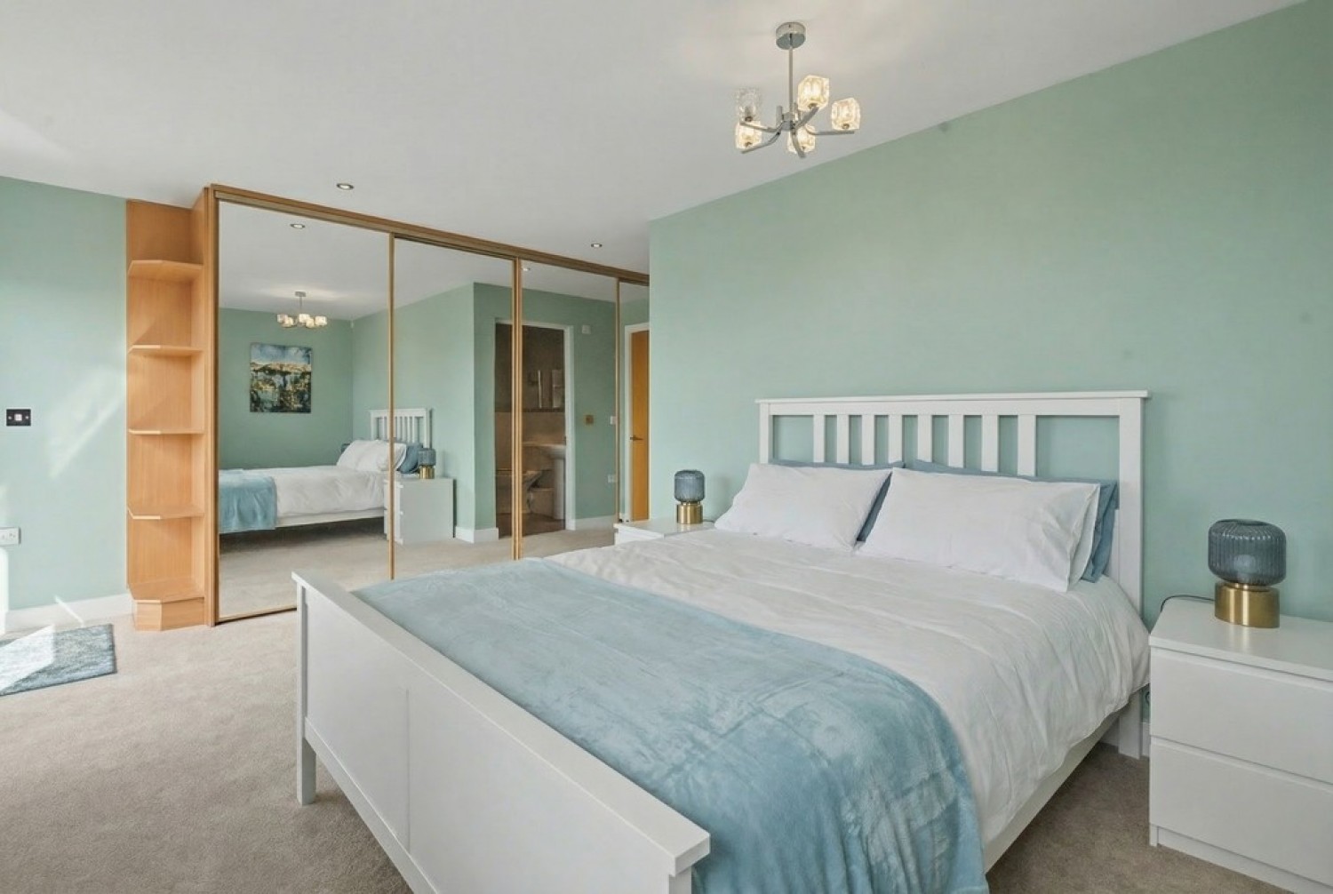 3 bedroom Flat for Sale Empress Court, Woodins Way