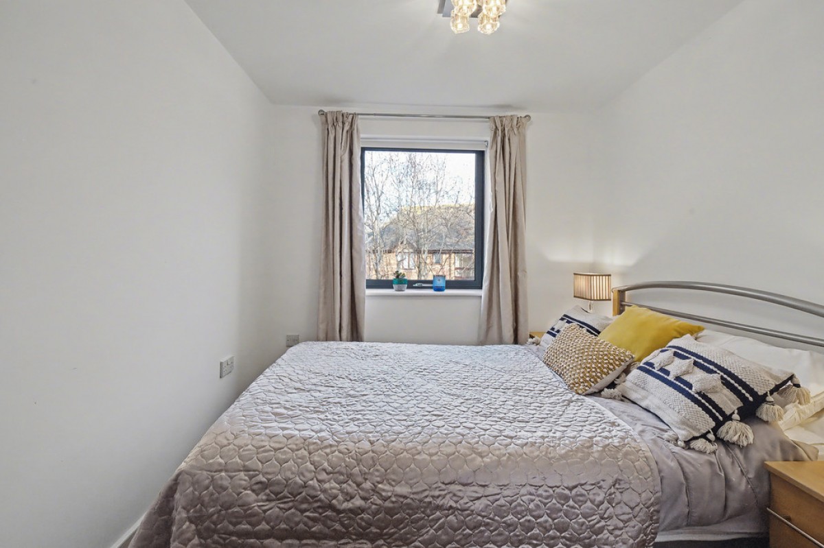 Empress Court, Woodins Way