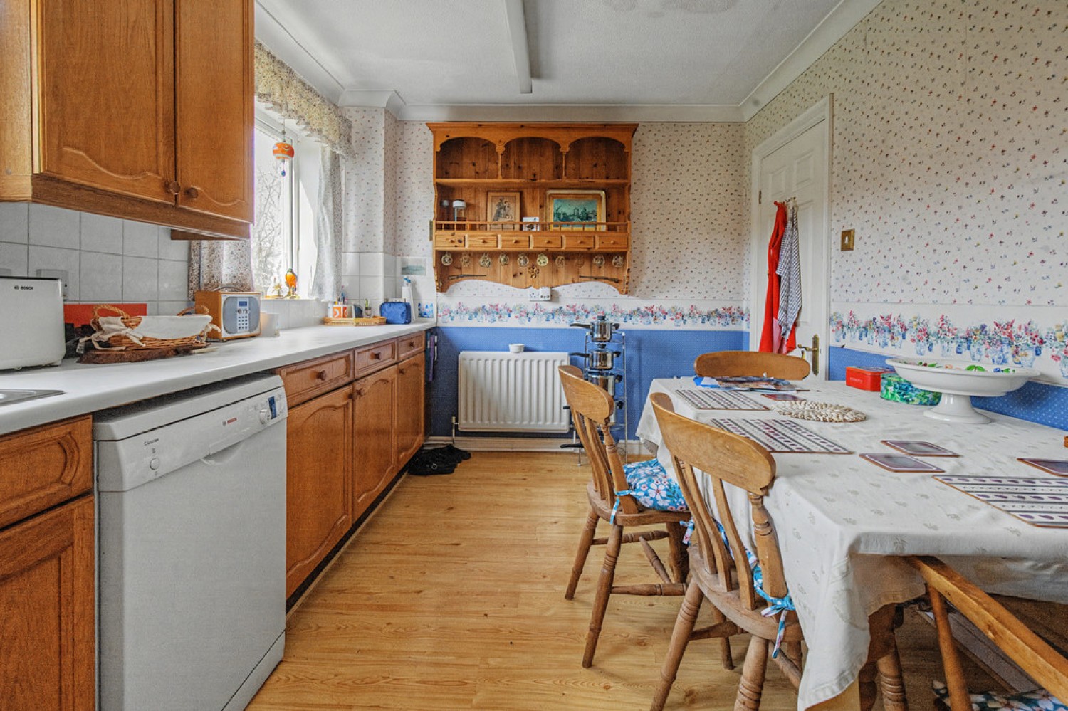 4 bedroom House for Sale Kingfisher Close, Abingdon