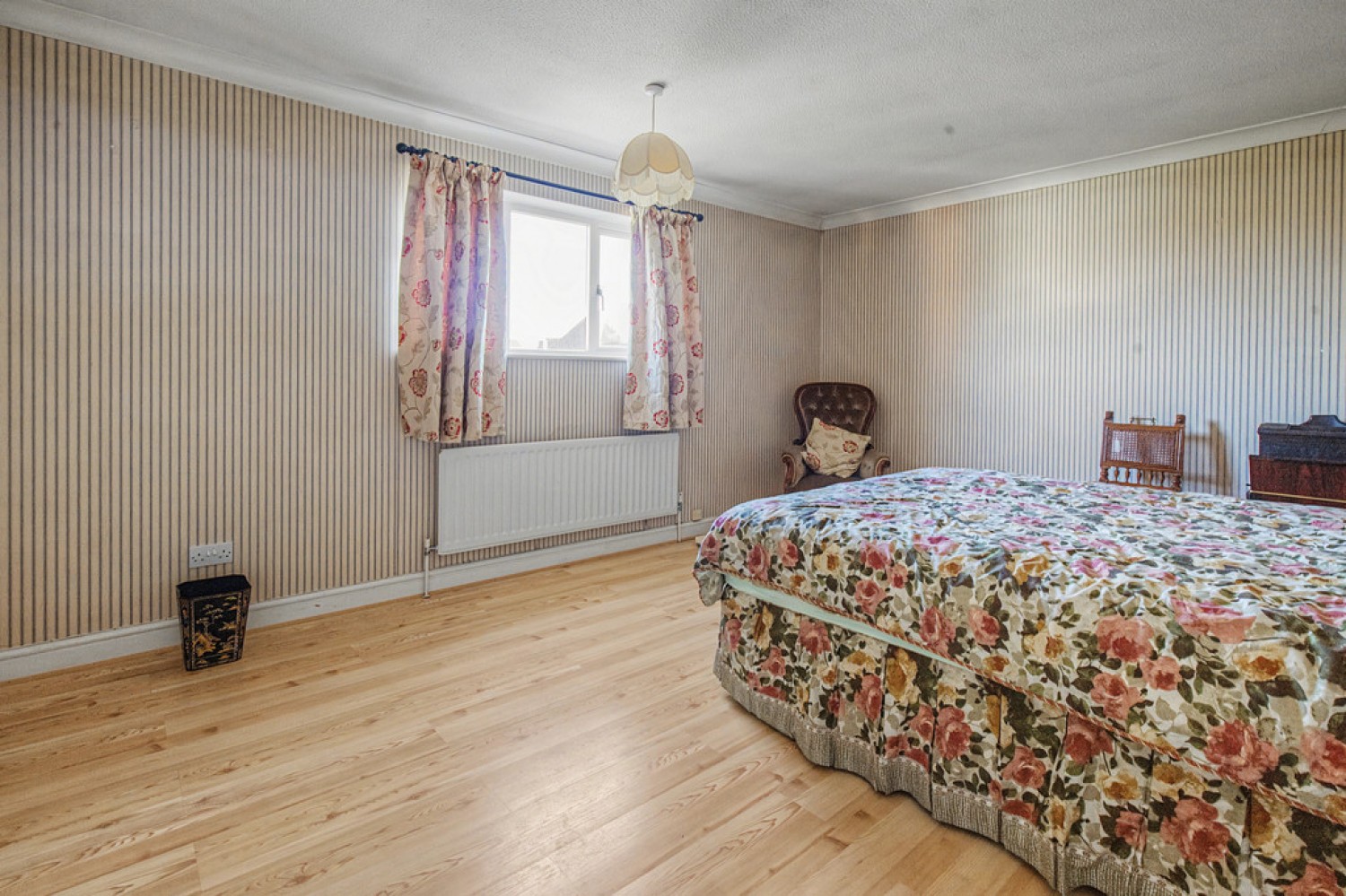 4 bedroom House for Sale Kingfisher Close, Abingdon