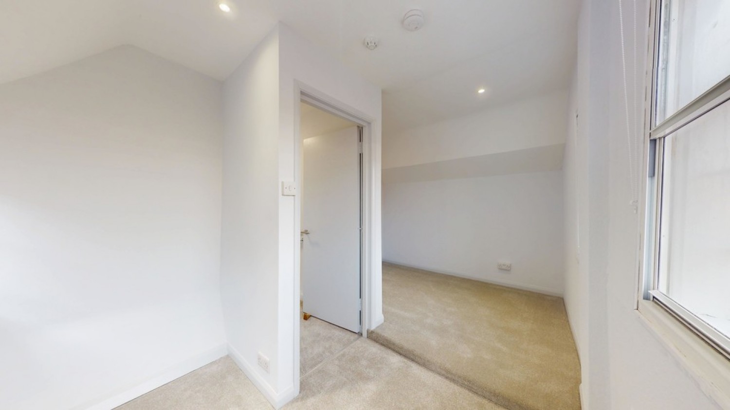 2 bedroom Flat in Cornmarket Street, Oxford