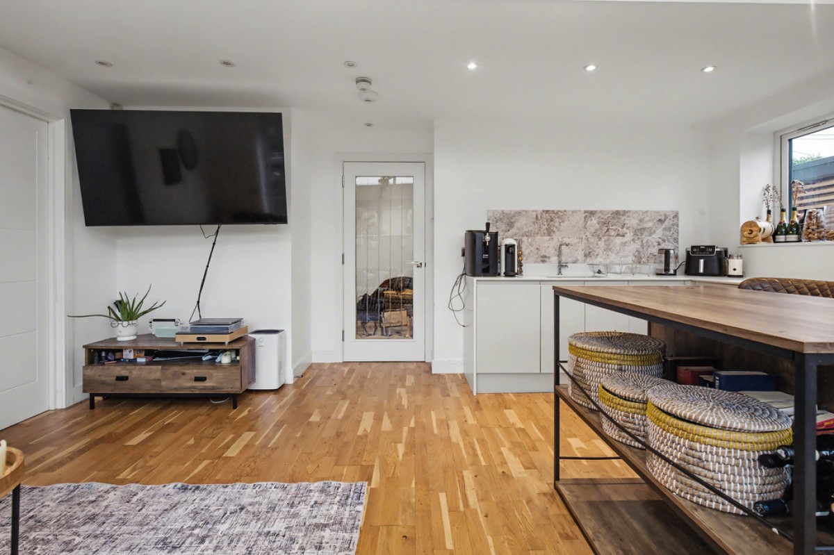 Linden House, Eynsham Road, Botley