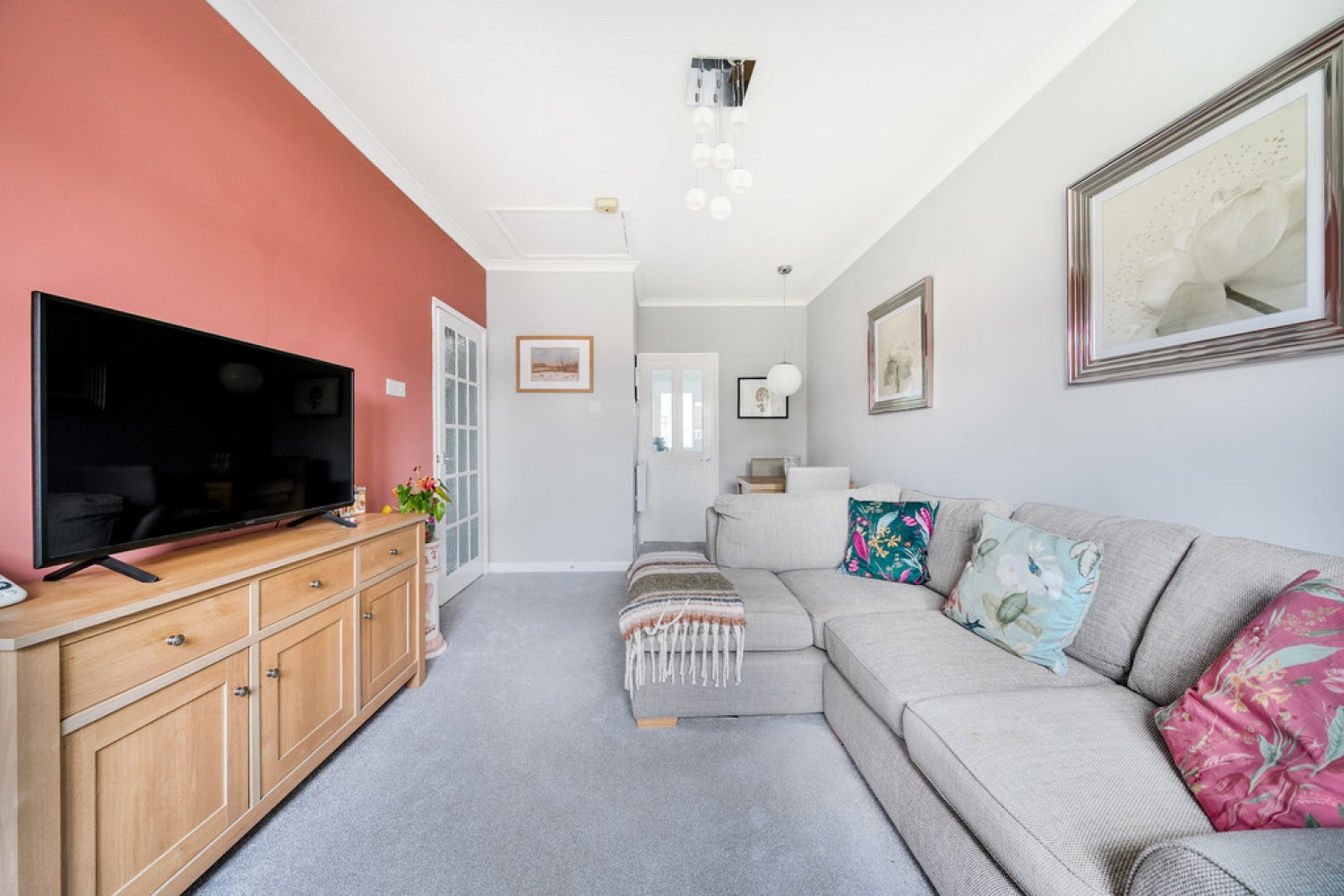 1 bedroom Bungalow in Orchard Close, Thame