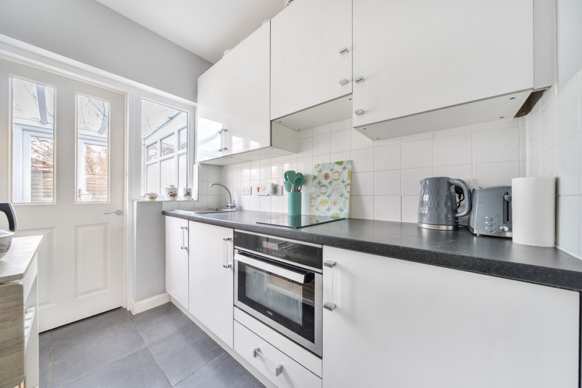 Orchard Close, Thame