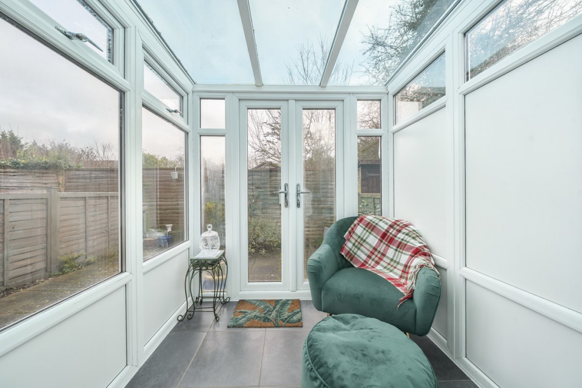 Orchard Close, Thame