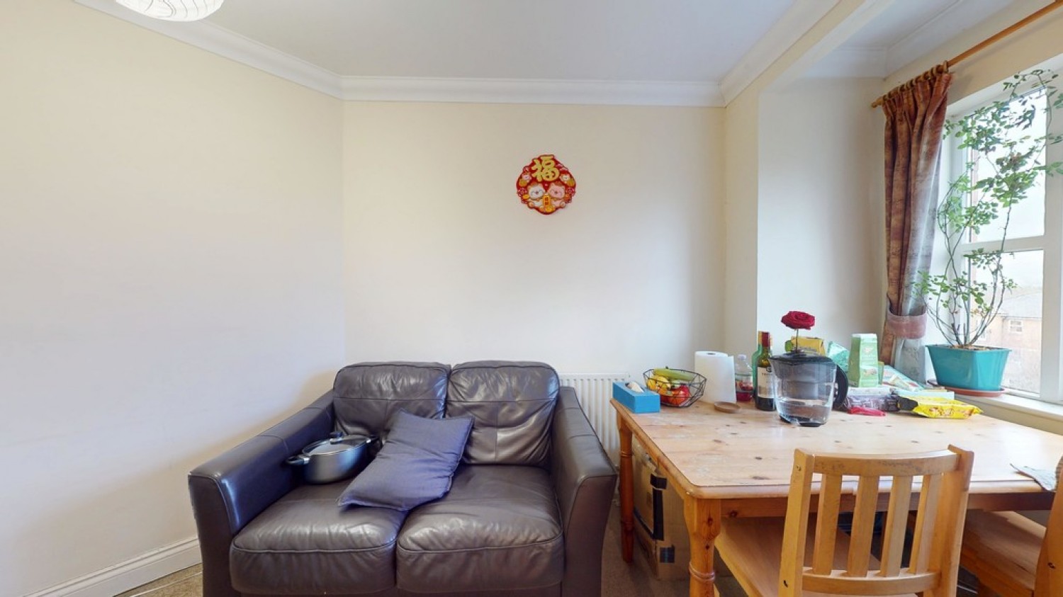 3 bedroom Flat in Venneit Close, Oxford