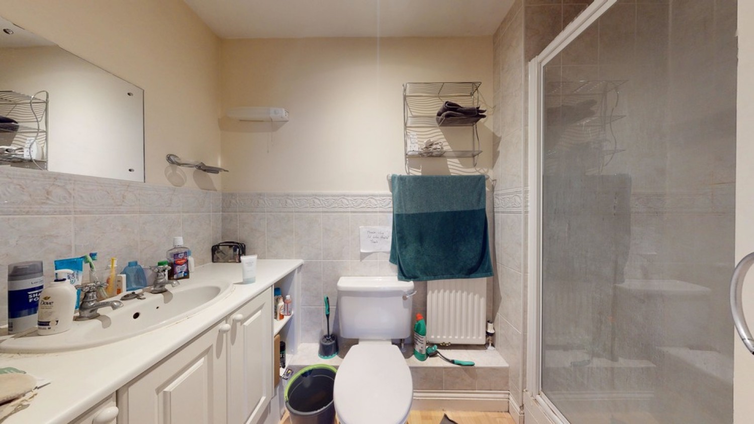 3 bedroom Flat in Venneit Close, Oxford