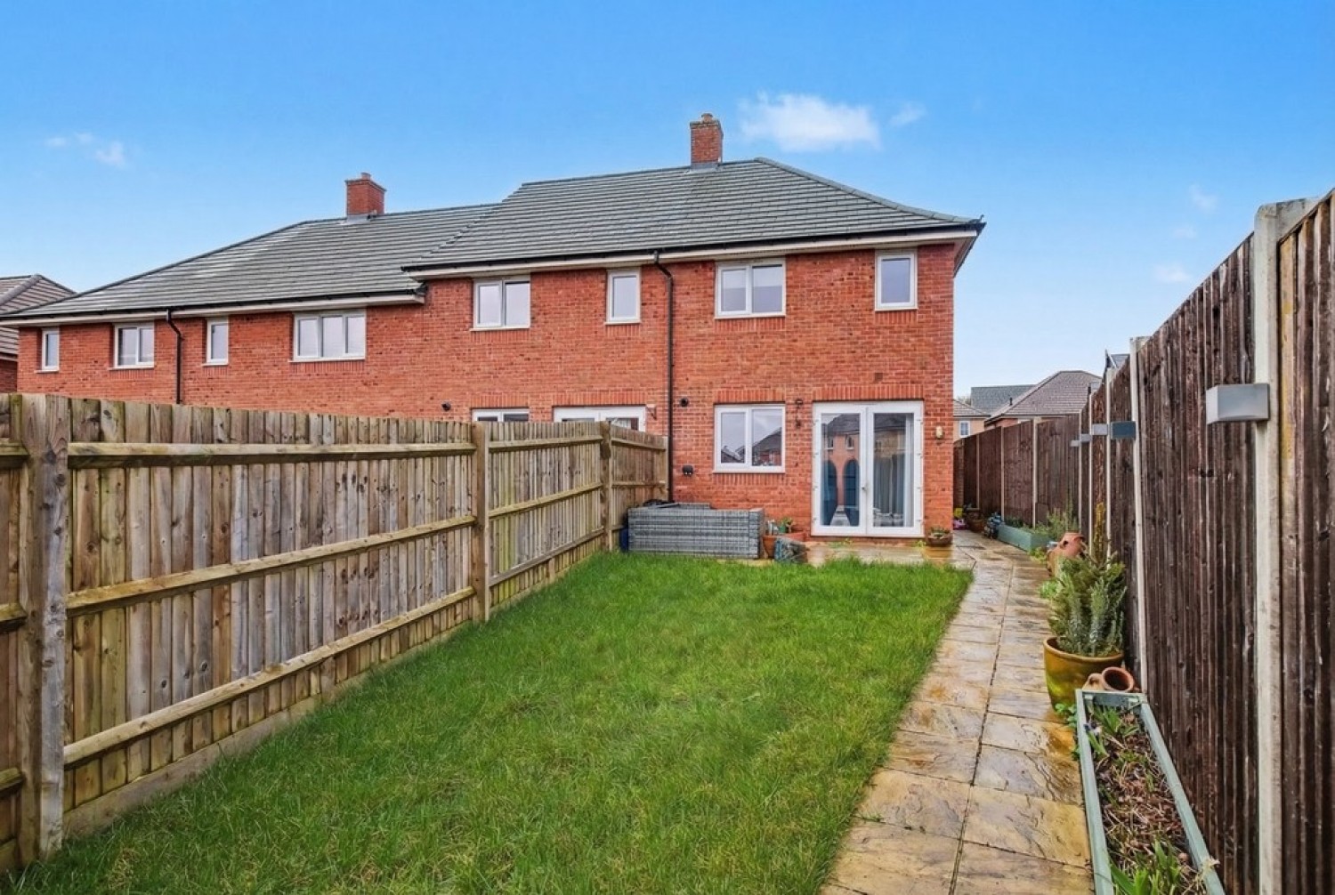 2 bedroom House in Further Wore, Radley