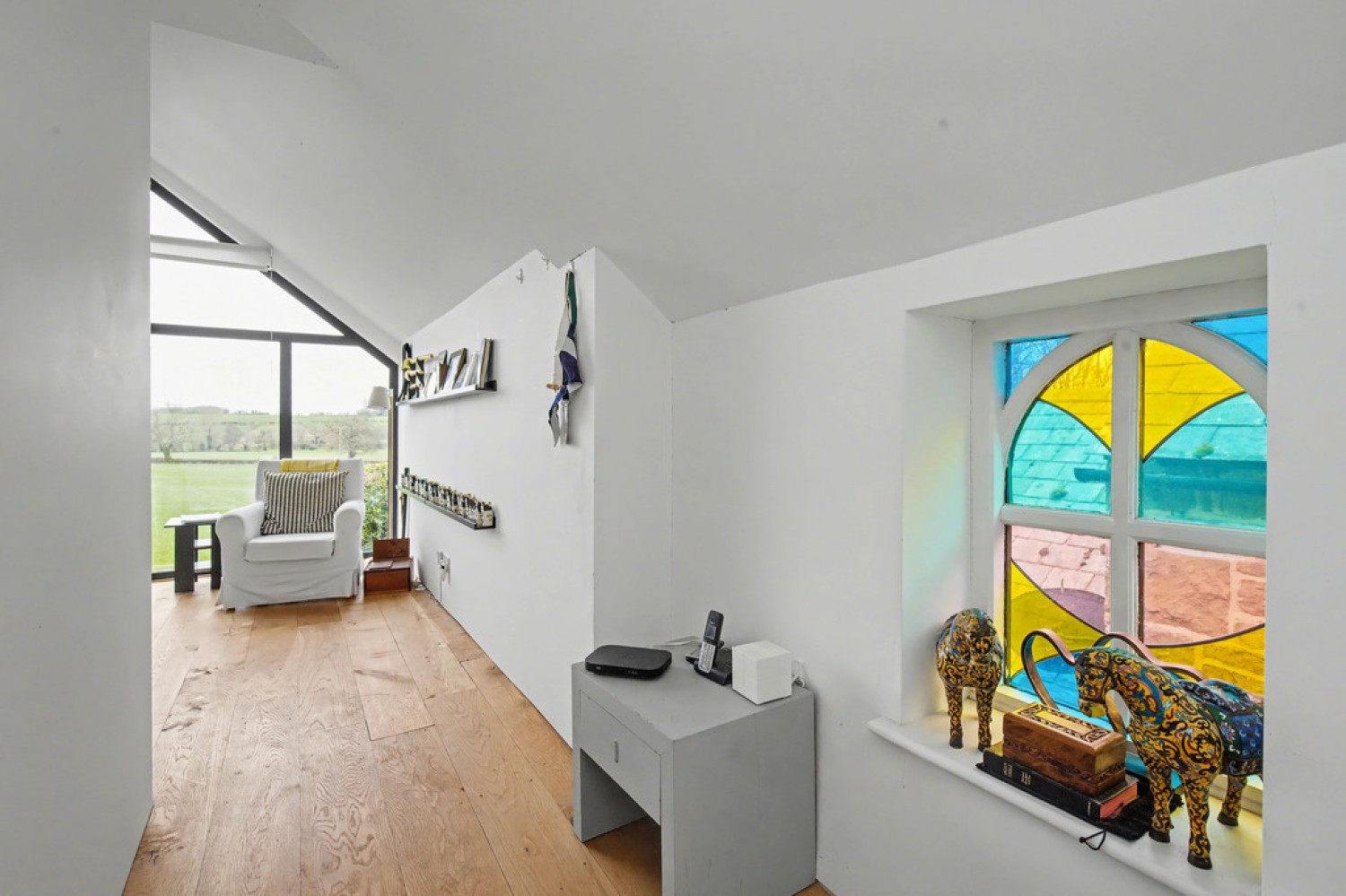 4 bedroom House for Sale Wroxton Lane, Horley
