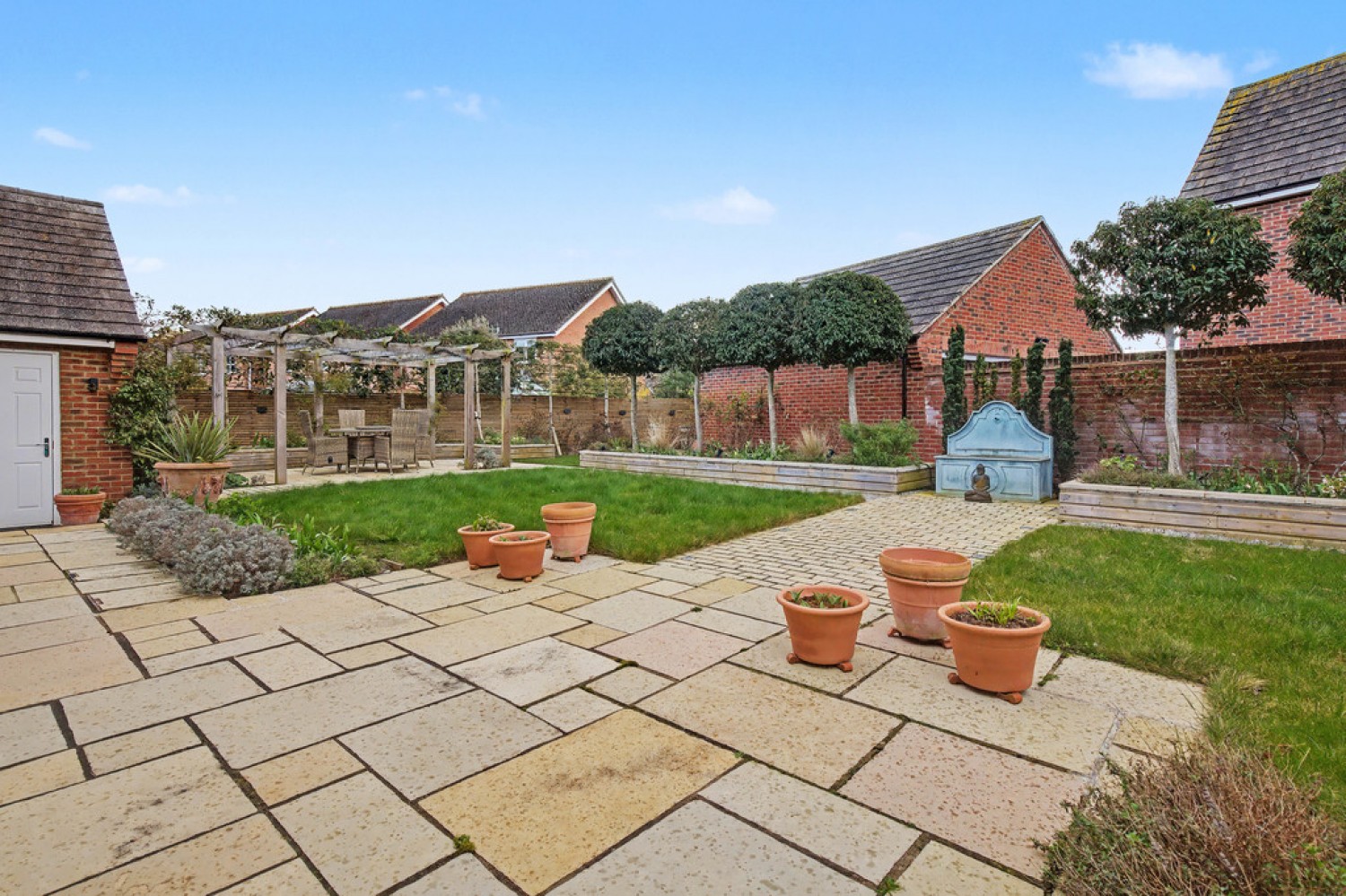 5 bedroom House for Sale Joyce Way, Steventon