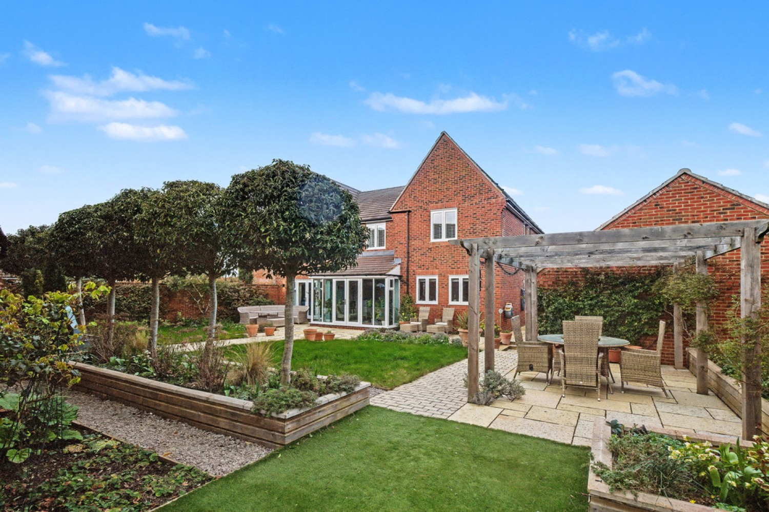 5 bedroom House for Sale Joyce Way, Steventon