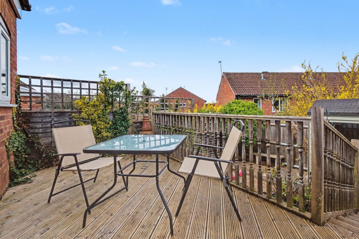 Orchard Close, Thame