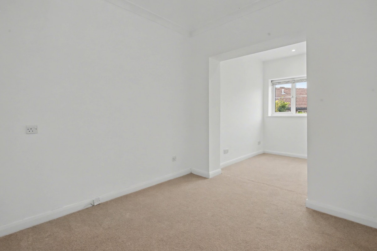 Orchard Close, Thame