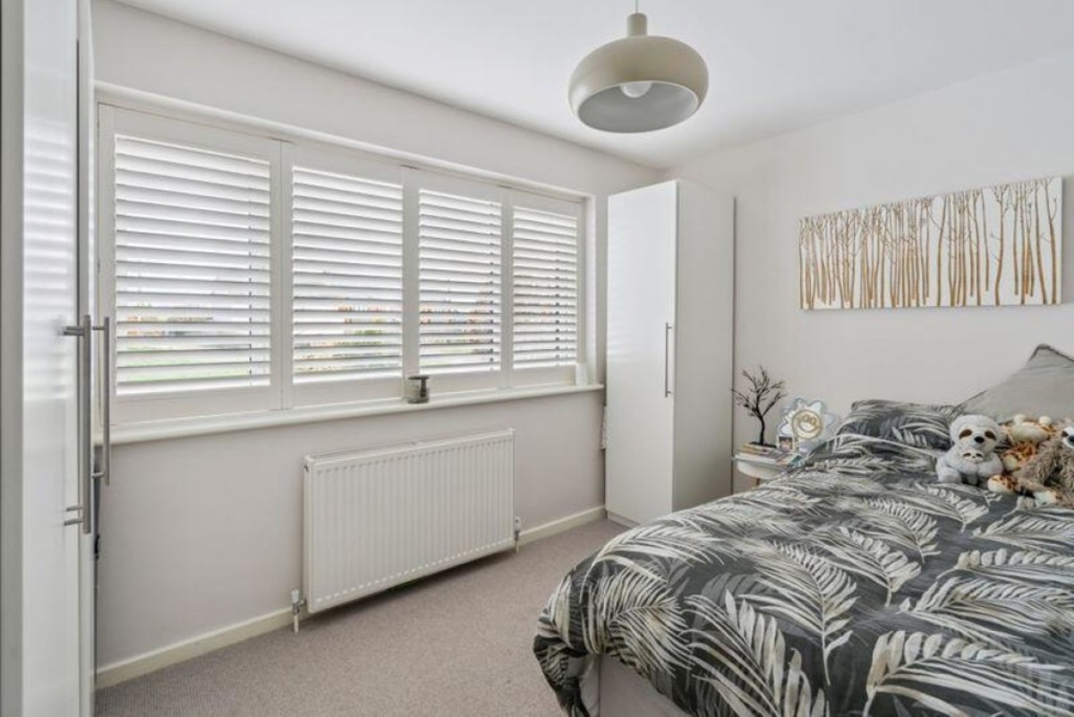 Sandy Lane Estate, Tiddington