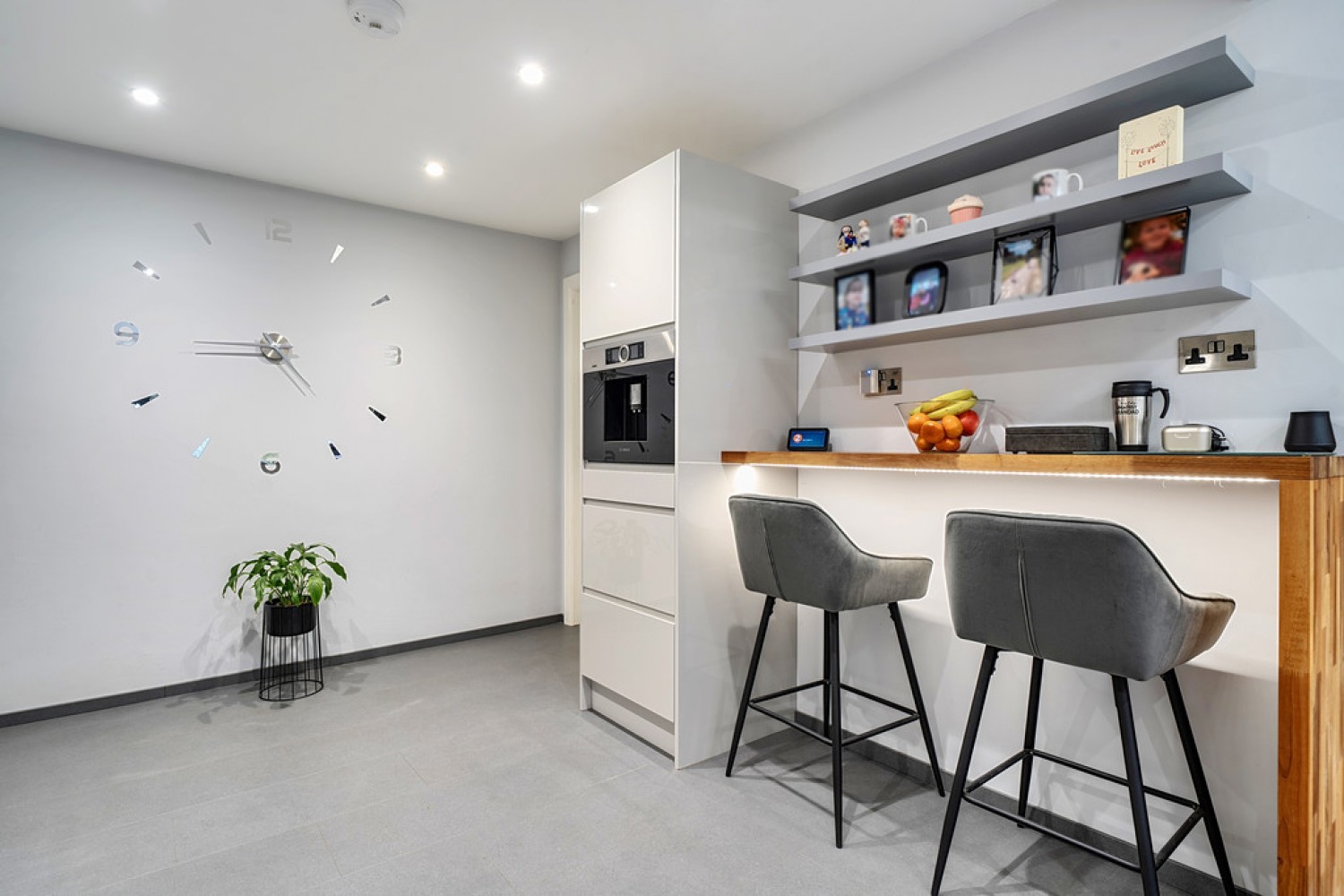 3 bedroom Bungalow for Sale Sandy Lane Estate, Tiddington